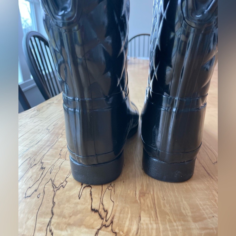 Hunter Refined Gloss Quilt Short Rain Boots- Sz 9- worn once! - Picture 12 of 14